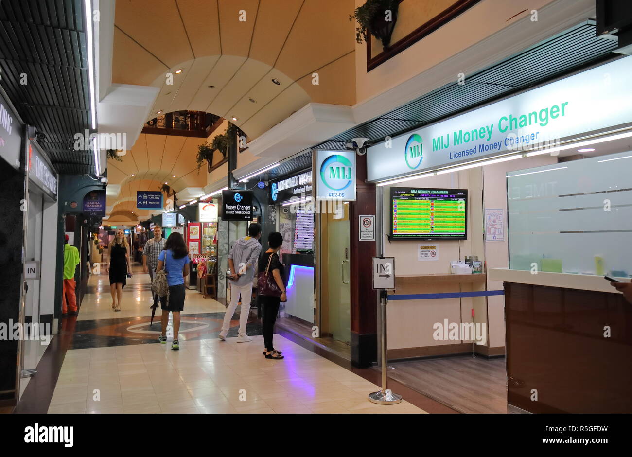 People visit Money exchange shop in downtown Singapore Stock Photo Alamy