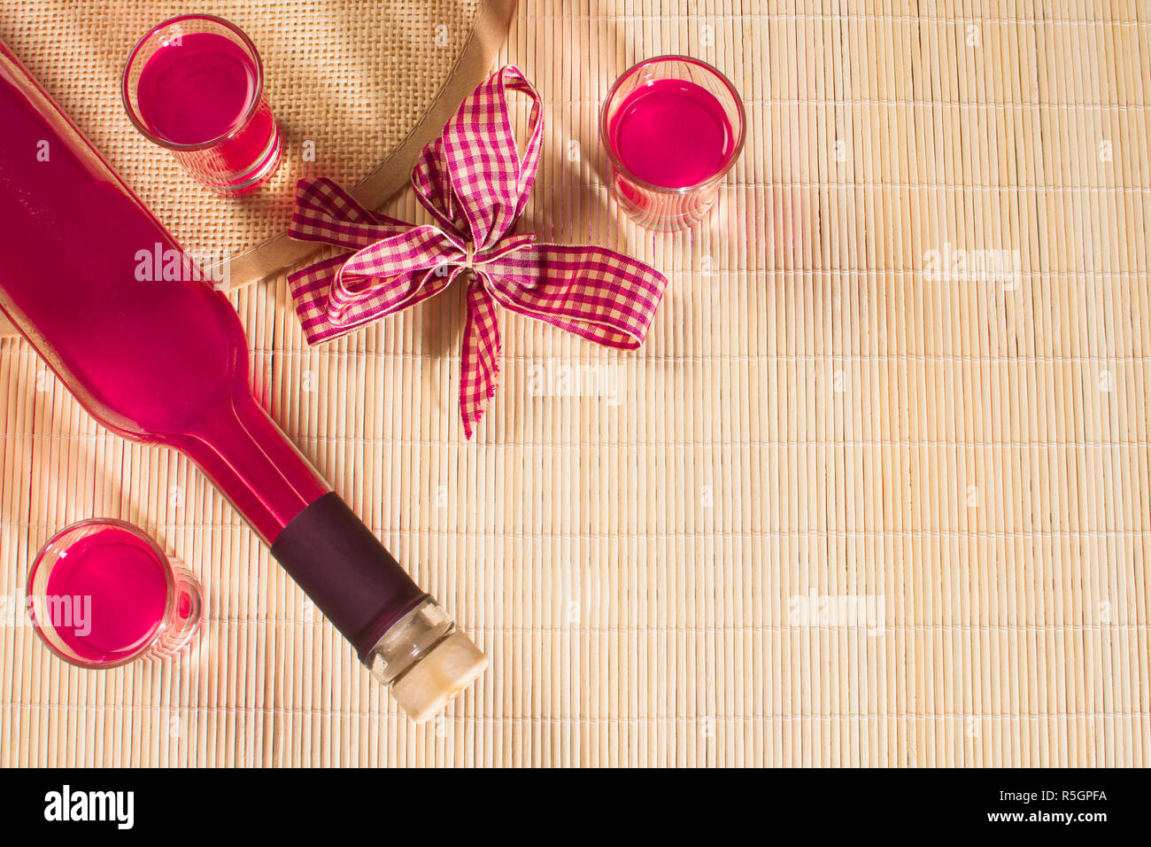 pink alcoholic drink Stock Photo - Alamy