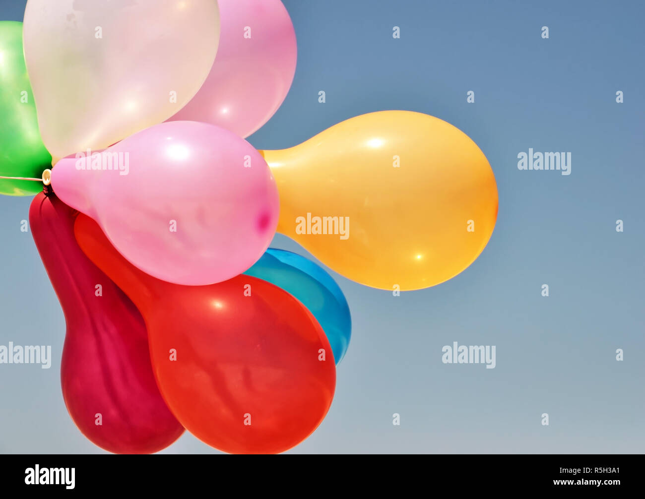 Multicolored water balloons hi-res stock photography and images - Alamy