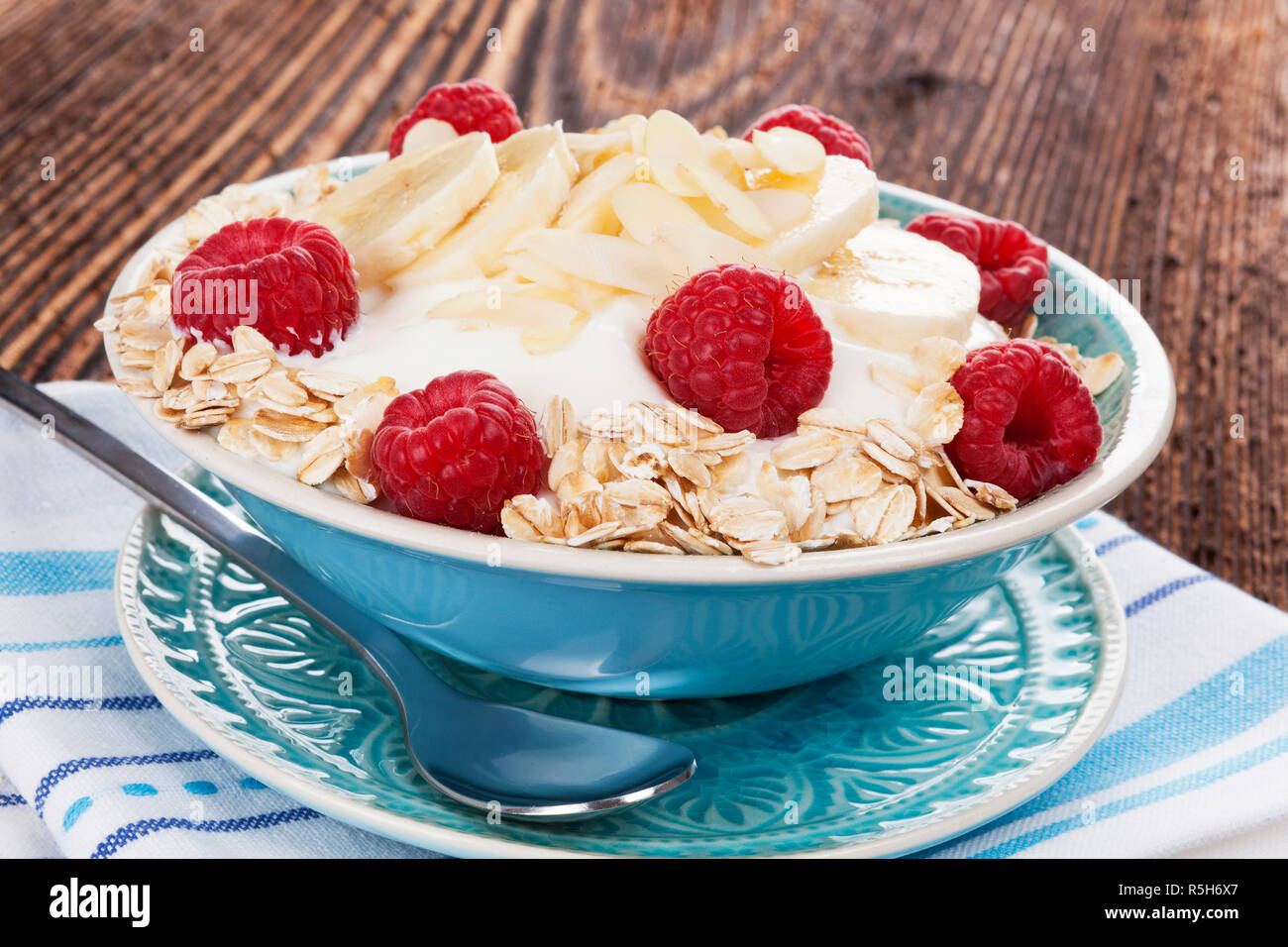 Oatmeal yogurt and fruits Stock Photo Alamy