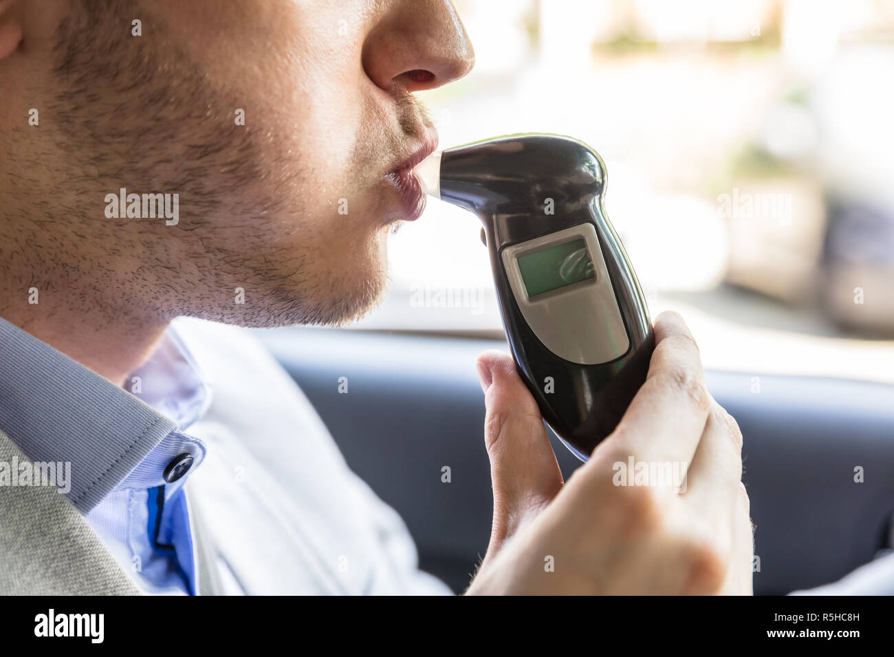 Alcohol analyzer hires stock photography and images Alamy