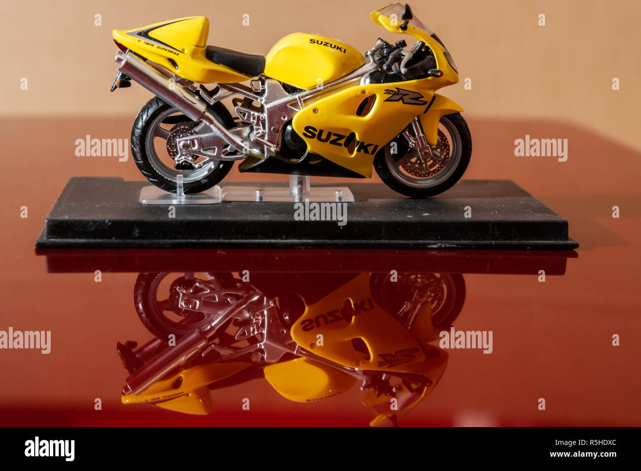 Model of suzuki motorcycle tl1000r scale replica hires stock