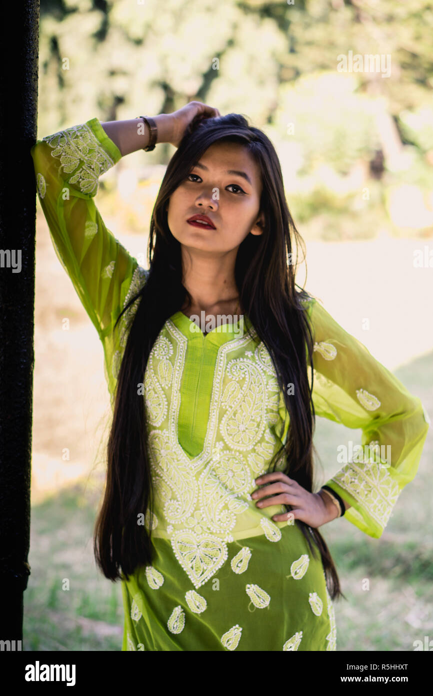 Kurti Girls Pose For Photoshoot In Suit - pic-harhar