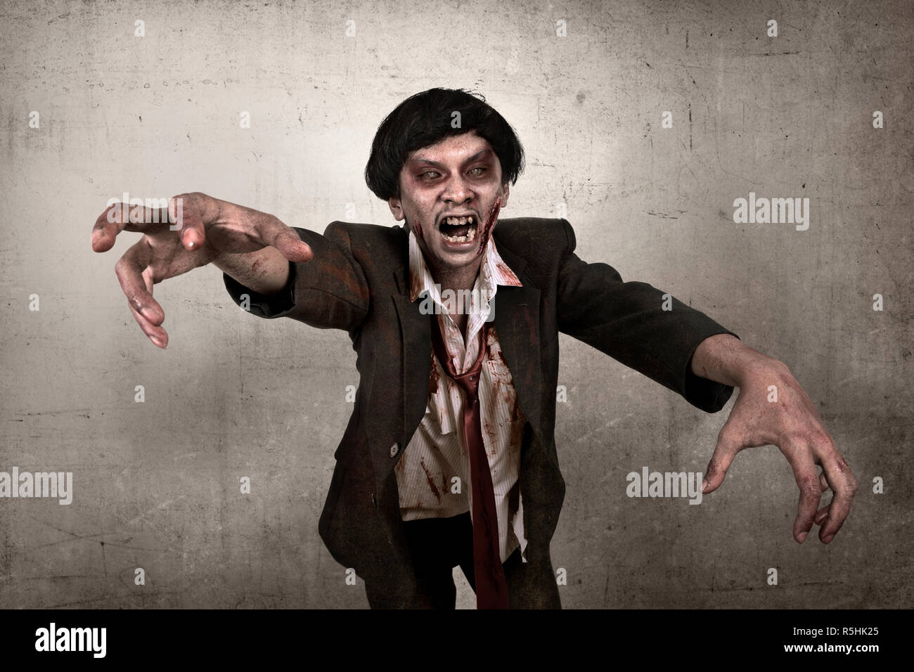 Scary screaming face Stock Photo - Alamy