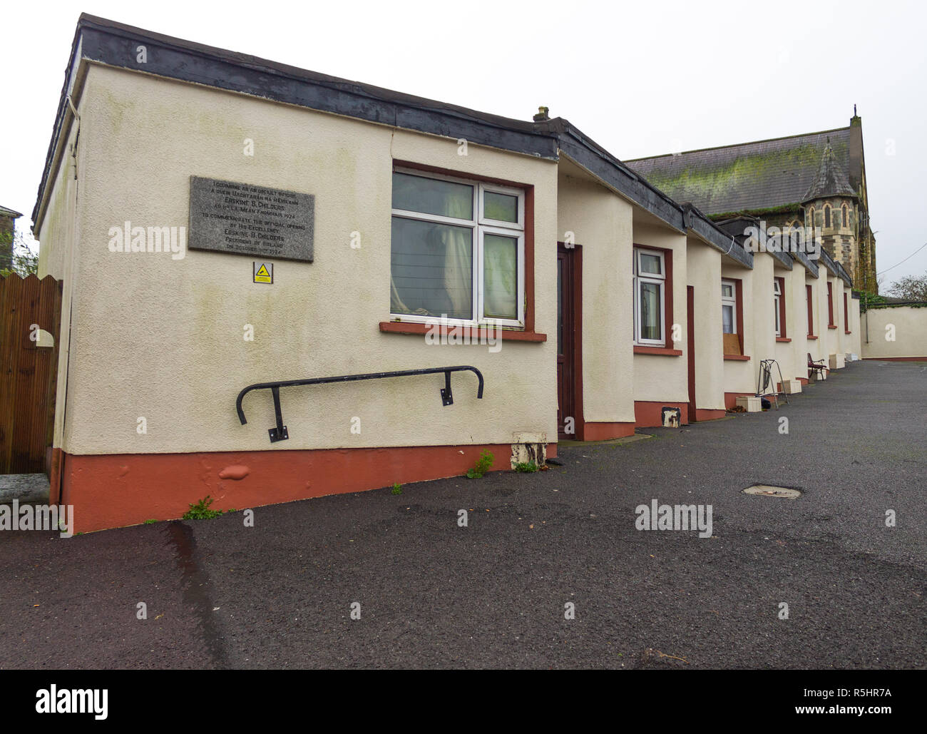 terrace of social housing bungalows for elderly residence. Skibbereen, West Cork, Ireland Stock