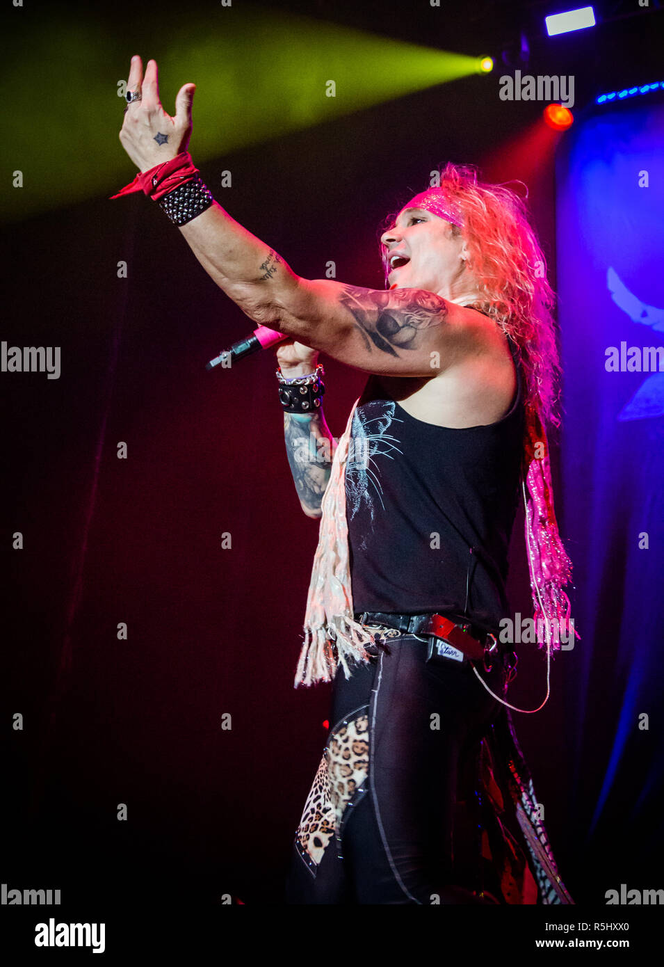Steel panther live at Manchester Arena Stock Photo Alamy