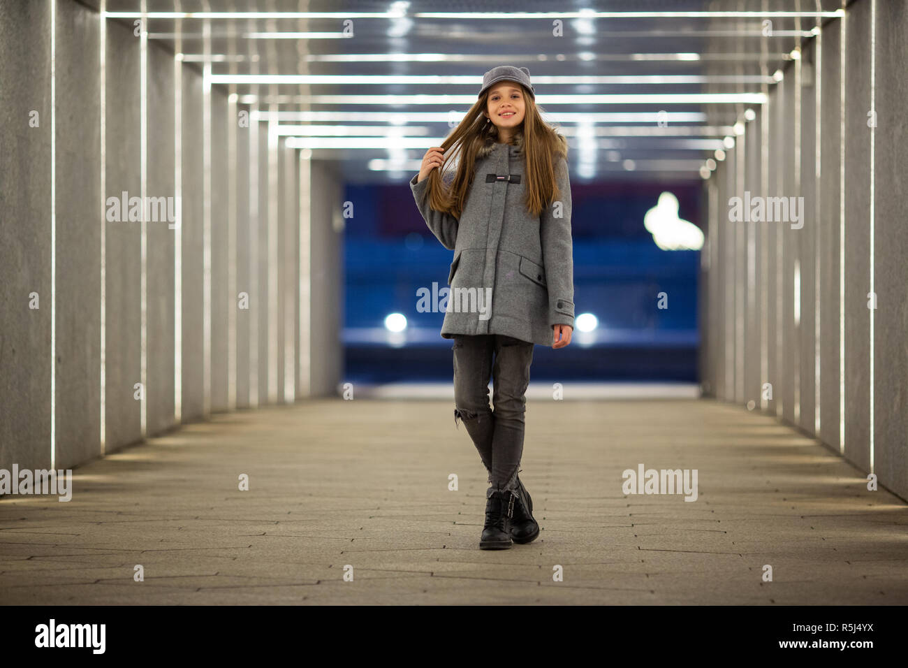 Teen girl long coat hi-res stock photography and images - Alamy