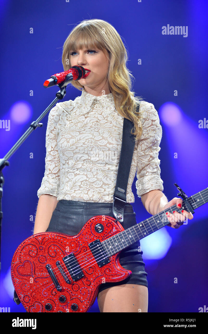 ATLANTA, GA - APRIL 18: Seven-Time Grammy winner Taylor Swift  (born December 13, 1989) performs The RED Tour at the Philips Arena on April 18, 2013 in Atlanta, Georgia  People:  Taylor Swift Stock Photo