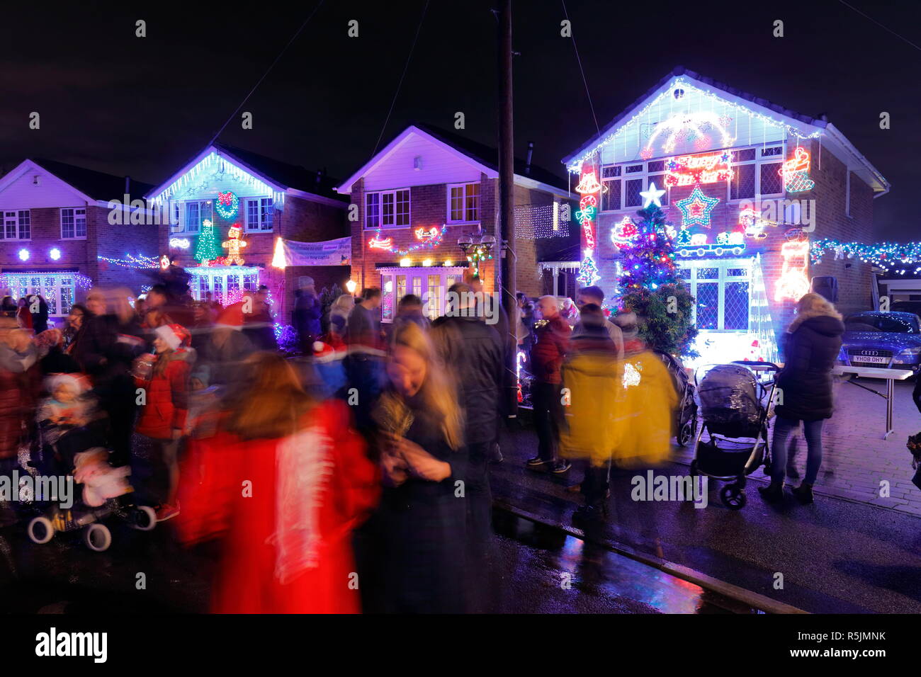 Leeds street christmas lights hires stock photography and images Alamy