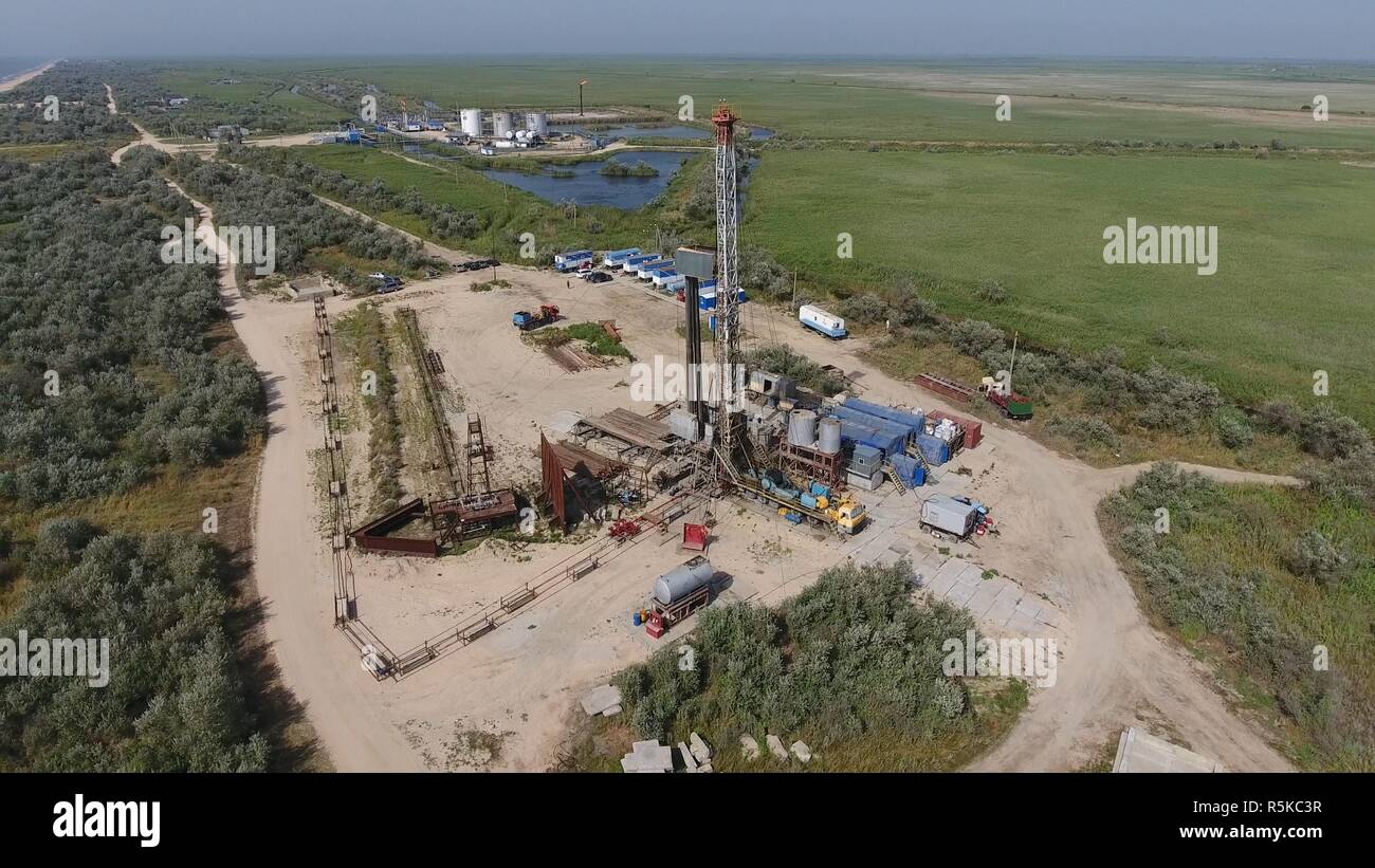 Carrying out repair of an oil well Stock Photo