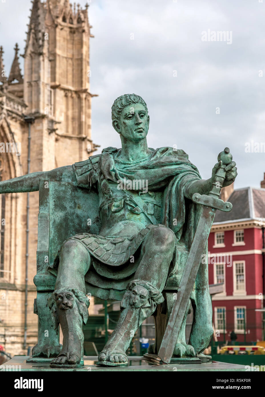 Statue roman emperor constantine york hires stock photography and