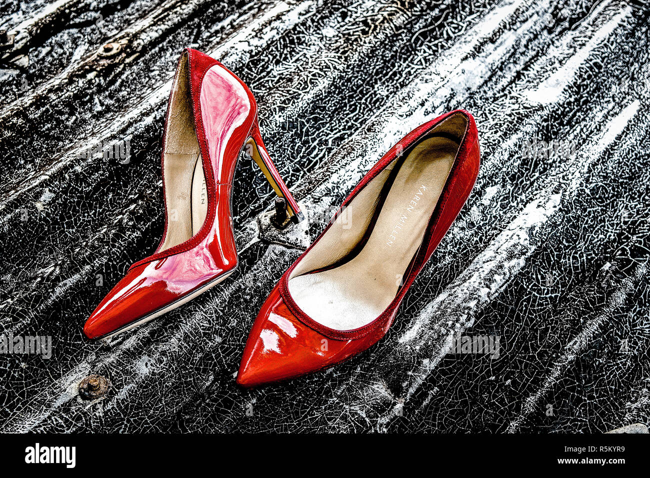 Black and red high heels hi-res stock photography and images - Alamy