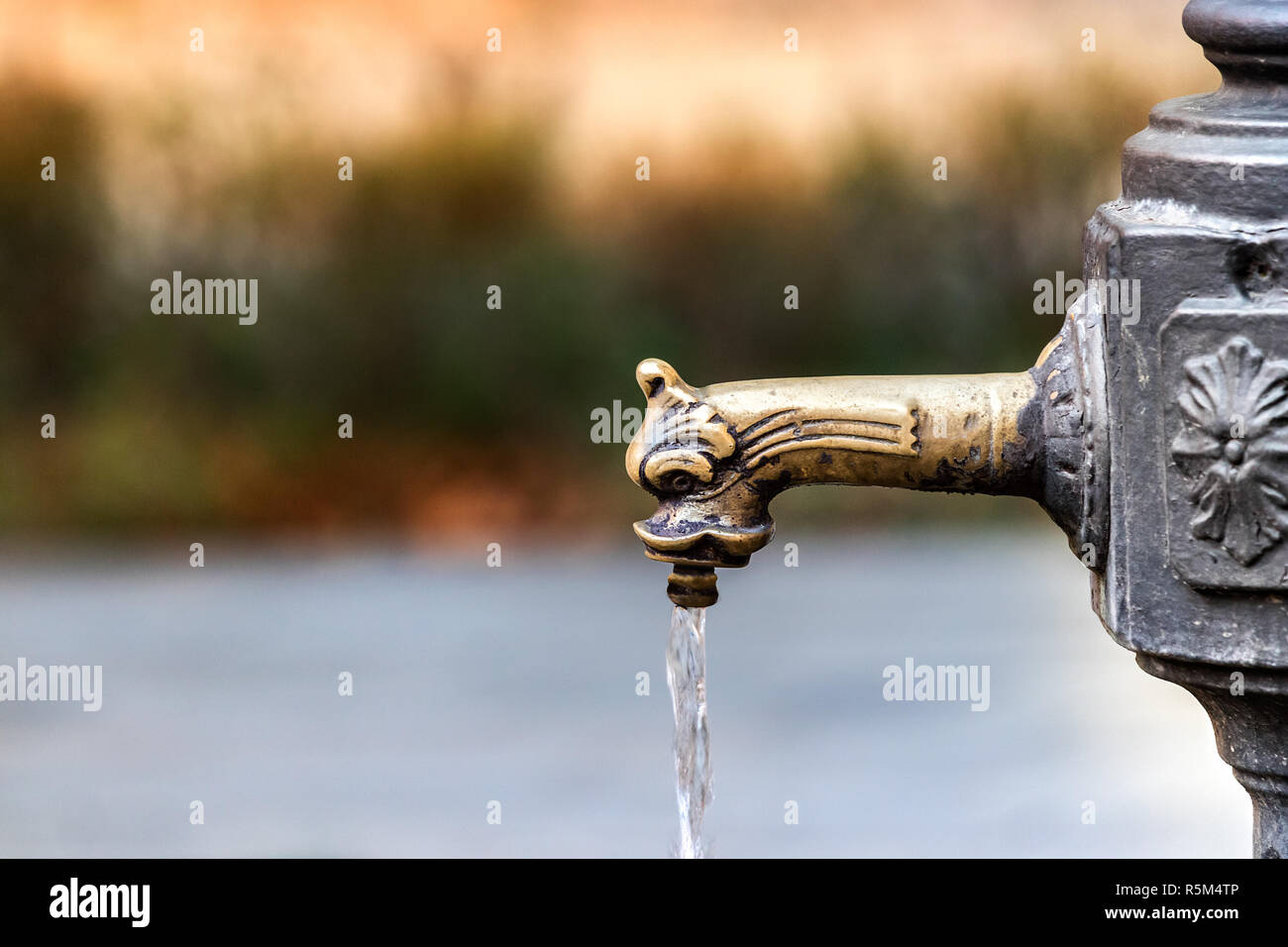 Rusty Fountain Stock Photos Rusty Fountain Stock Images Alamy