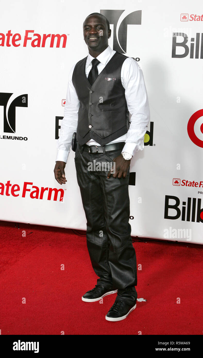 Akon arrives for the 2009 Latin Billboard Awards at the BankUnited Center in Coral Gables, Florida on April 23, 2009. Stock Photo