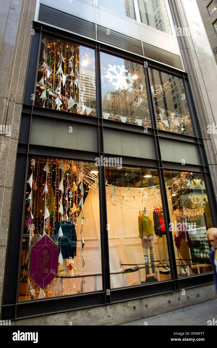Urban outfitters manhattan hi-res stock photography and images - Alamy