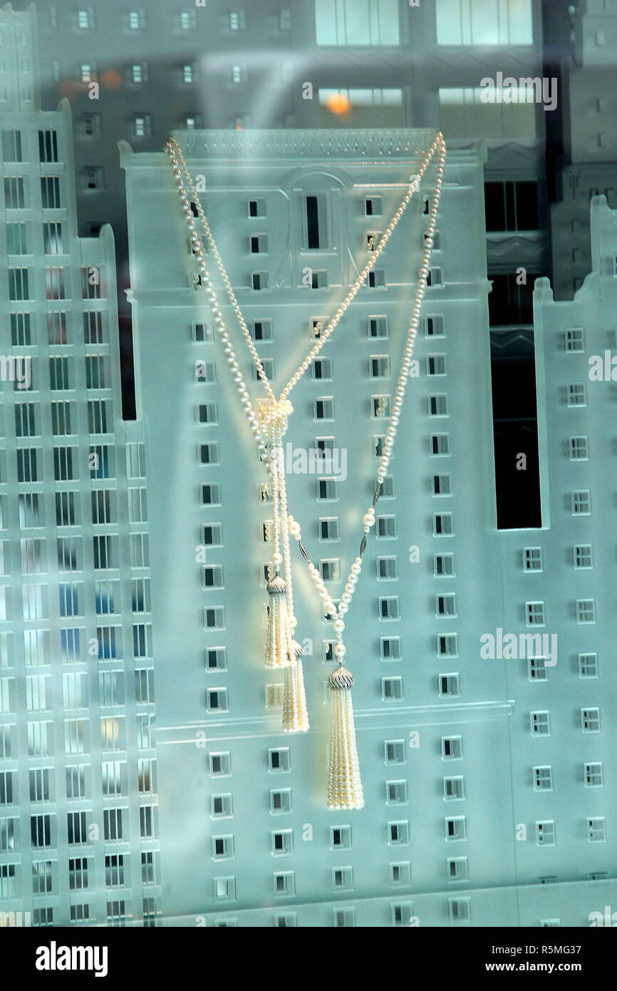 NEW YORK, NY APRIL 17 Atmosphere (window) at the unveiling of the