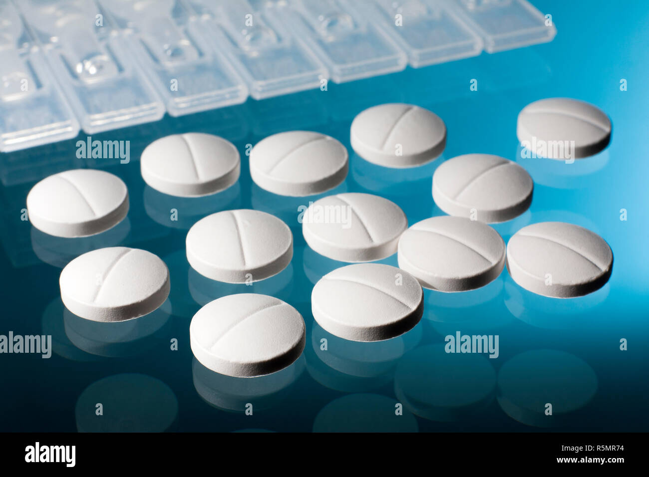 Lithium pills hires stock photography and images Alamy