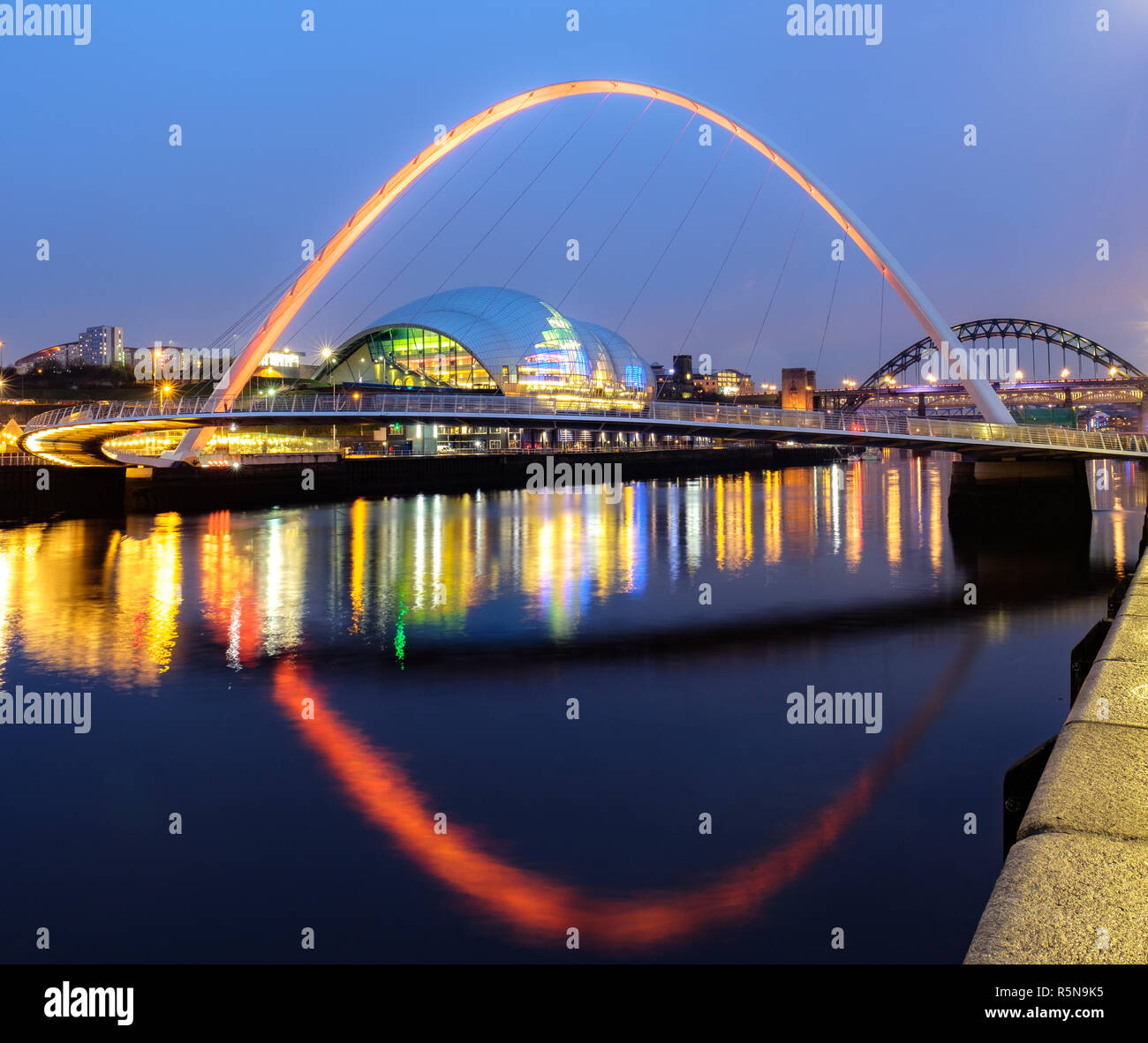 The Gateshead Millennium Bridge and the Sage, Tyneside Stock Photo