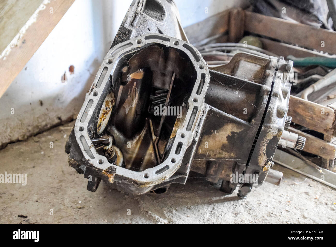 Old car gear box hires stock photography and images Alamy