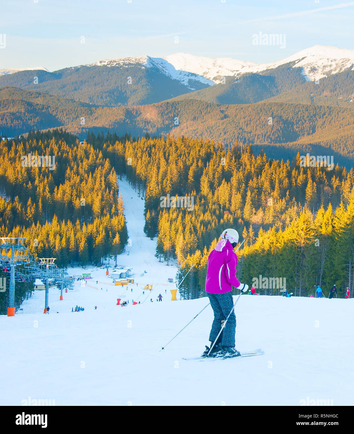 One Ski Stock Photos & One Ski Stock Images - Page 15 - Alamy