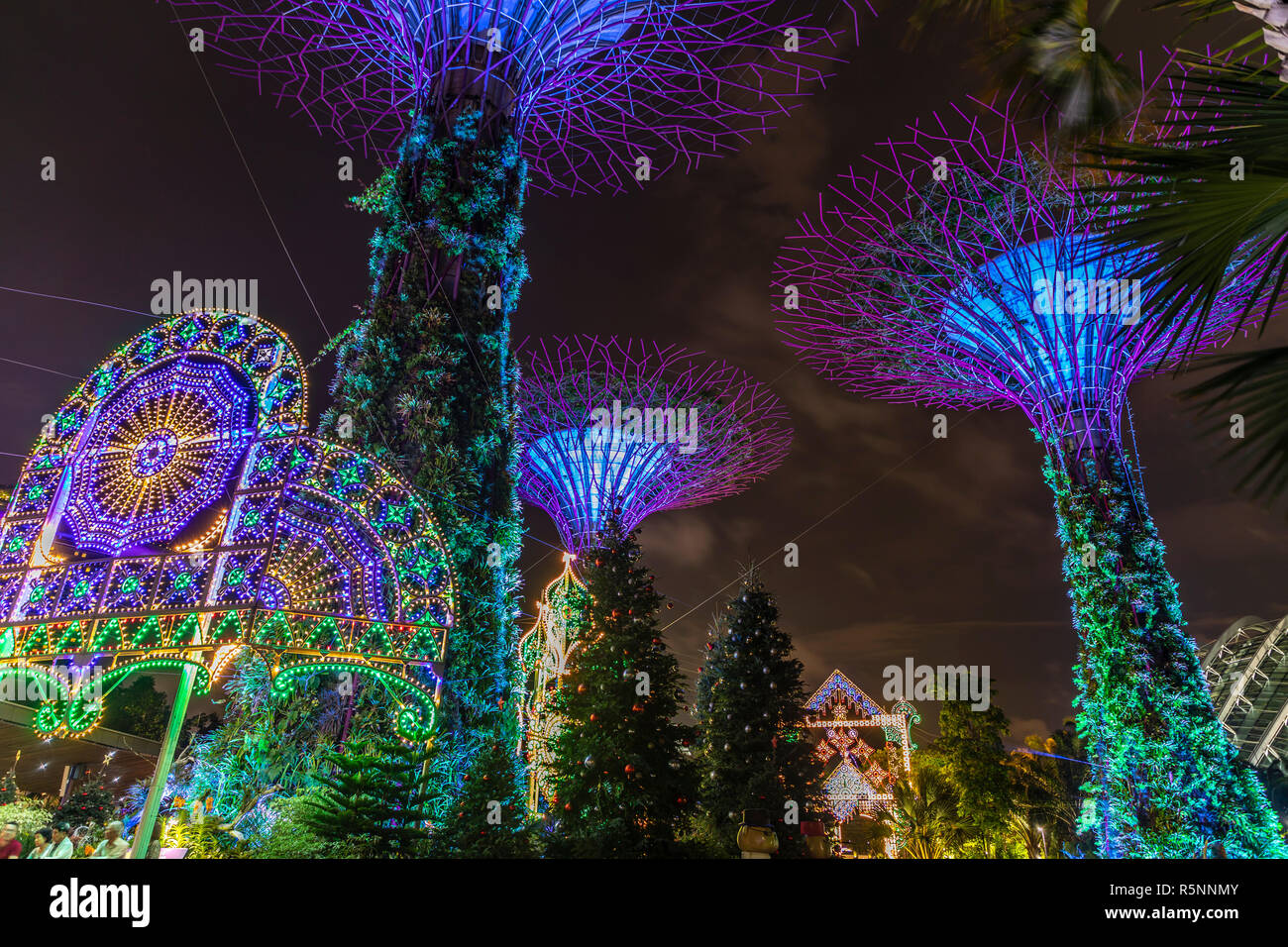 Christmas lights at Gardens by the Bay, Singapore Stock Photo Alamy