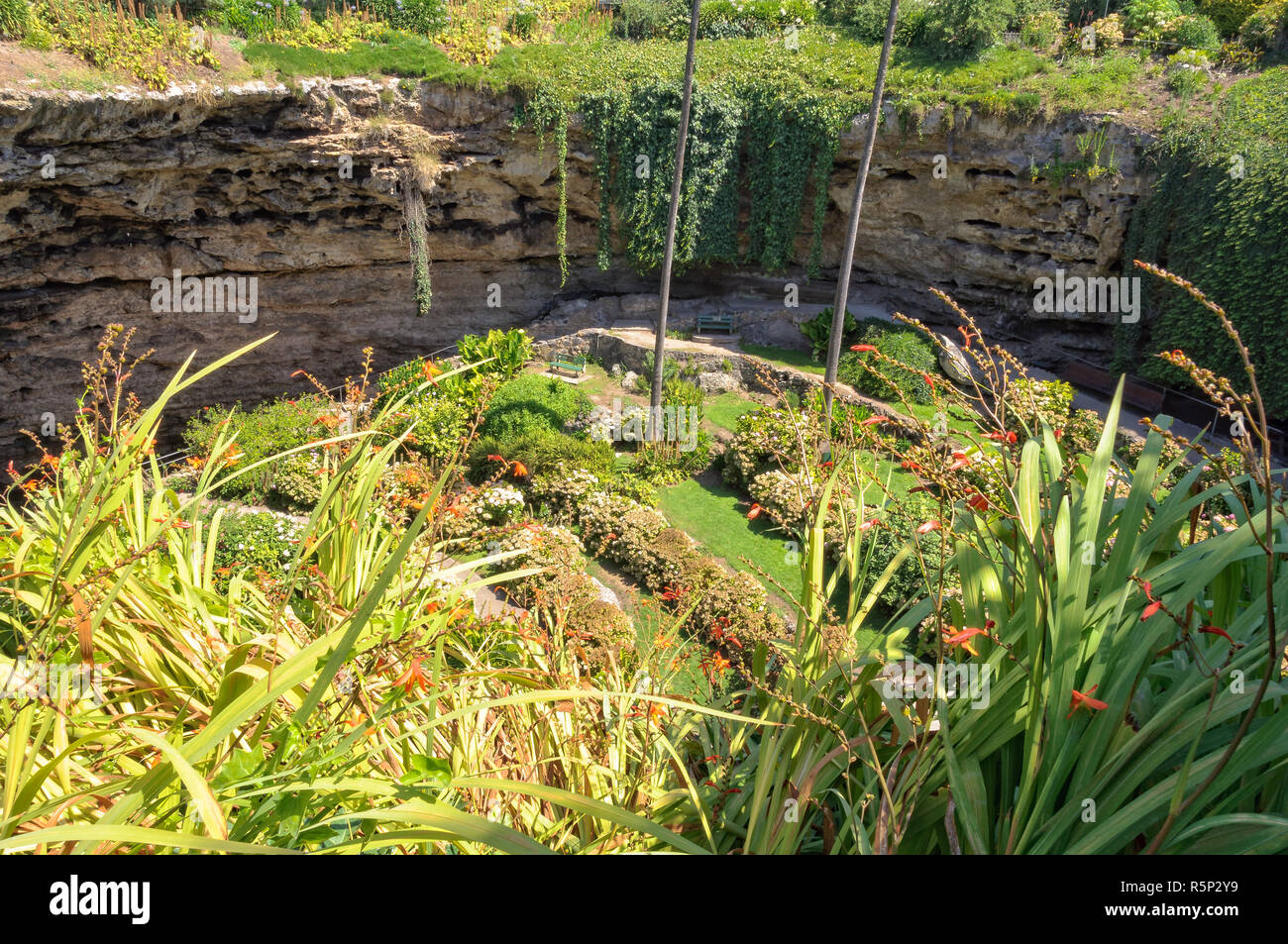 Sunken Garden Mount Gambier Stock Photo Alamy