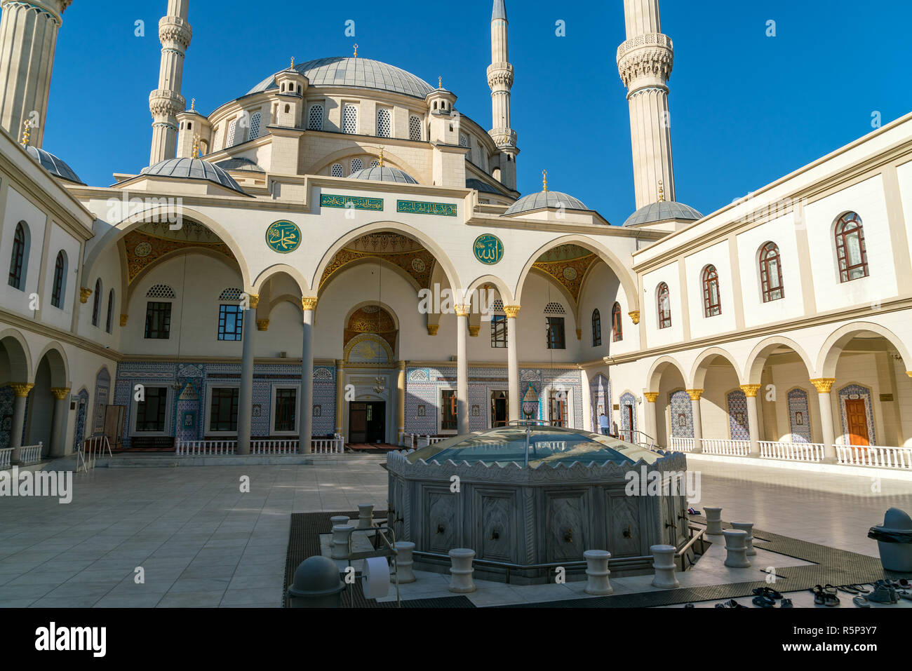 Nizamiye Masjid, also called Nizamiye Mosque, a Turkish mosque in