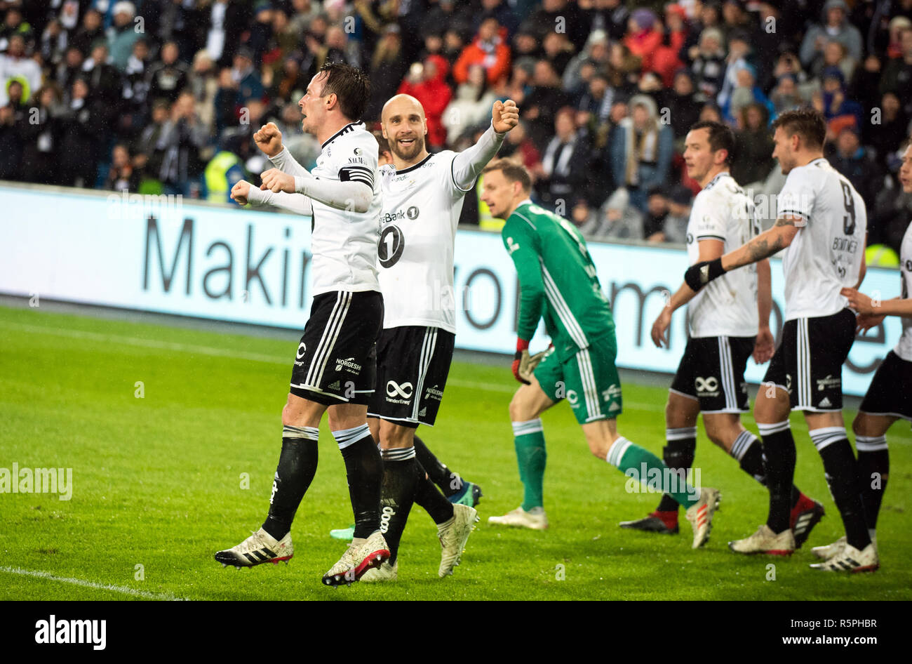 Norway, Oslo. 2nd Dec 2018. Tore Reginiussen and Mike Jensen of Rosenborg celebrate after winning the 2018 Norwegian Cup Final against Strømsgodset at Ullevaal Stadion in Oslo. (Photo credit: Gonzales Photo - Jan-Erik Eriksen). Credit: Gonzales Photo/Alamy Live News Stock Photo