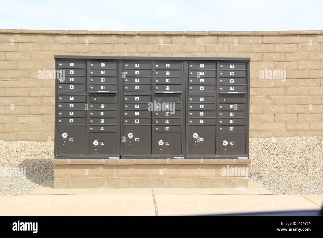 Development Mailboxes Neighborhood Mailboxes High Resolution Stock Photography and Images - Alamy
