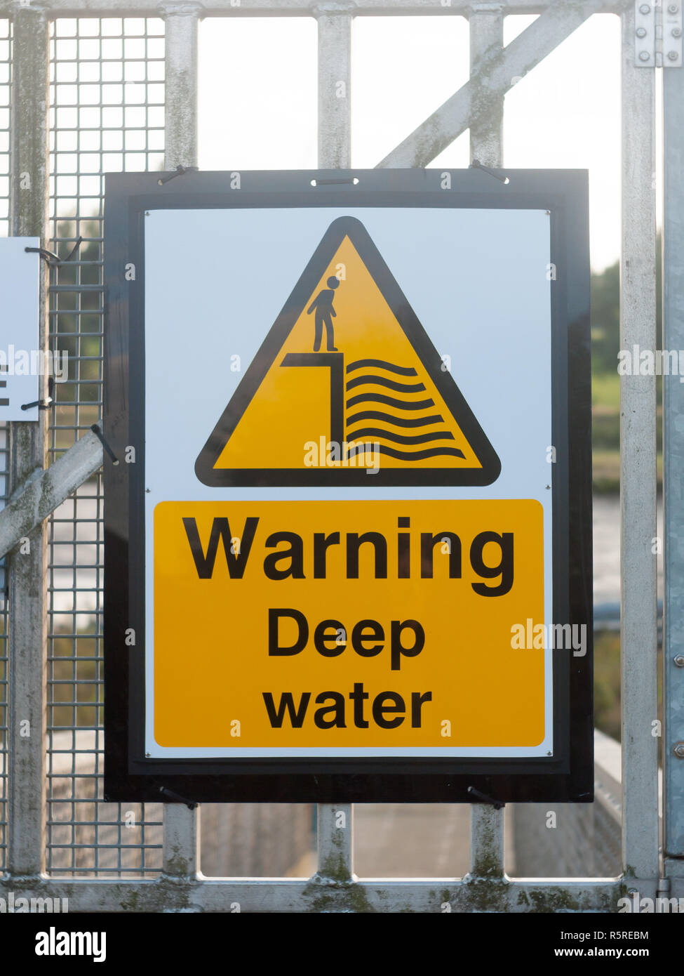Danger deep water sign board hi-res stock photography and images - Alamy