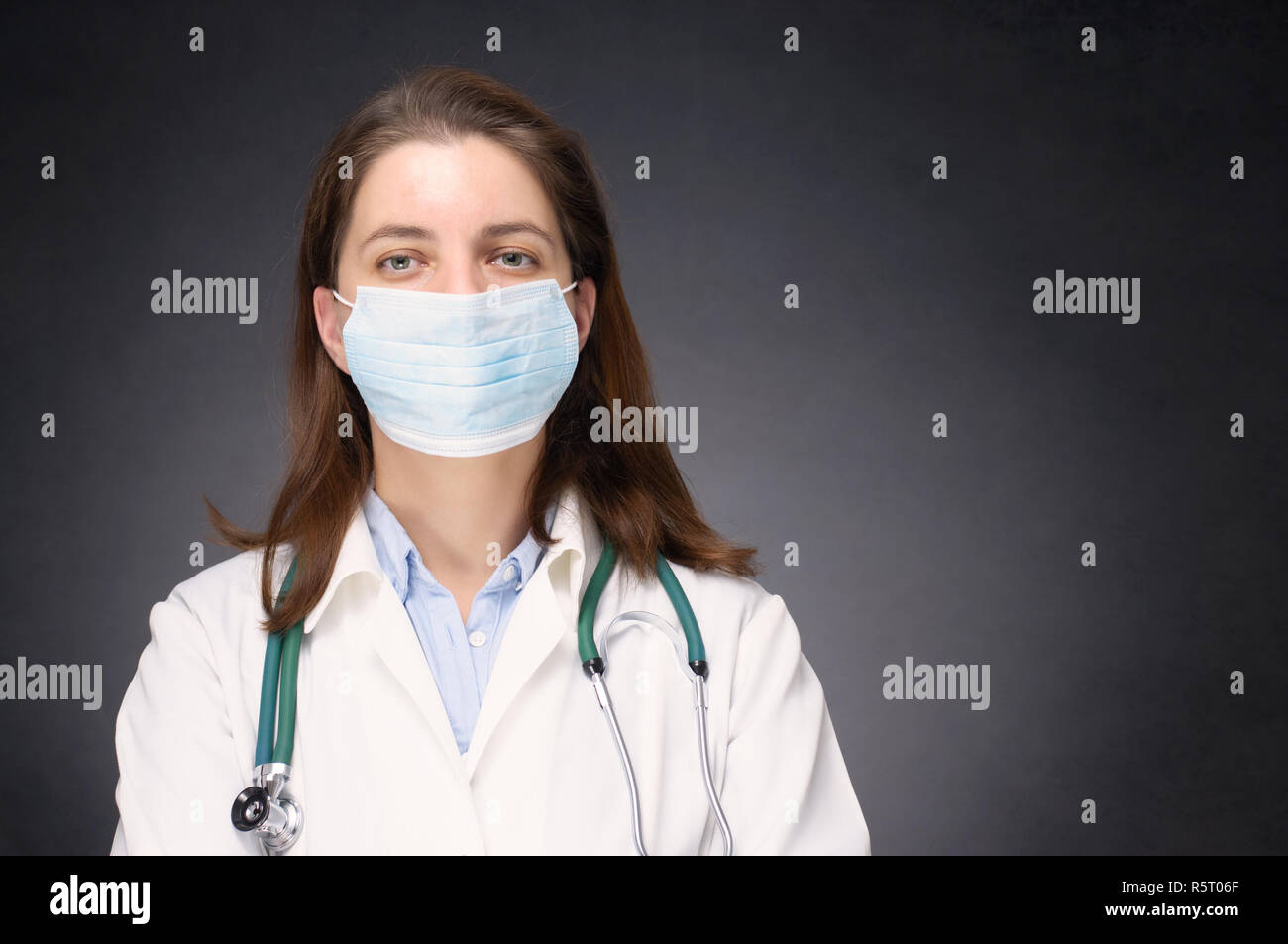 Doctor wearing protective mask Stock Photo Alamy