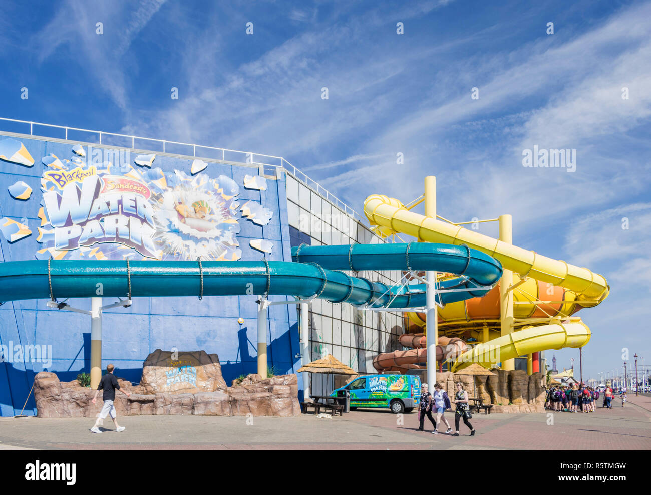 Sandcastle waterpark blackpool hires stock photography and images Alamy