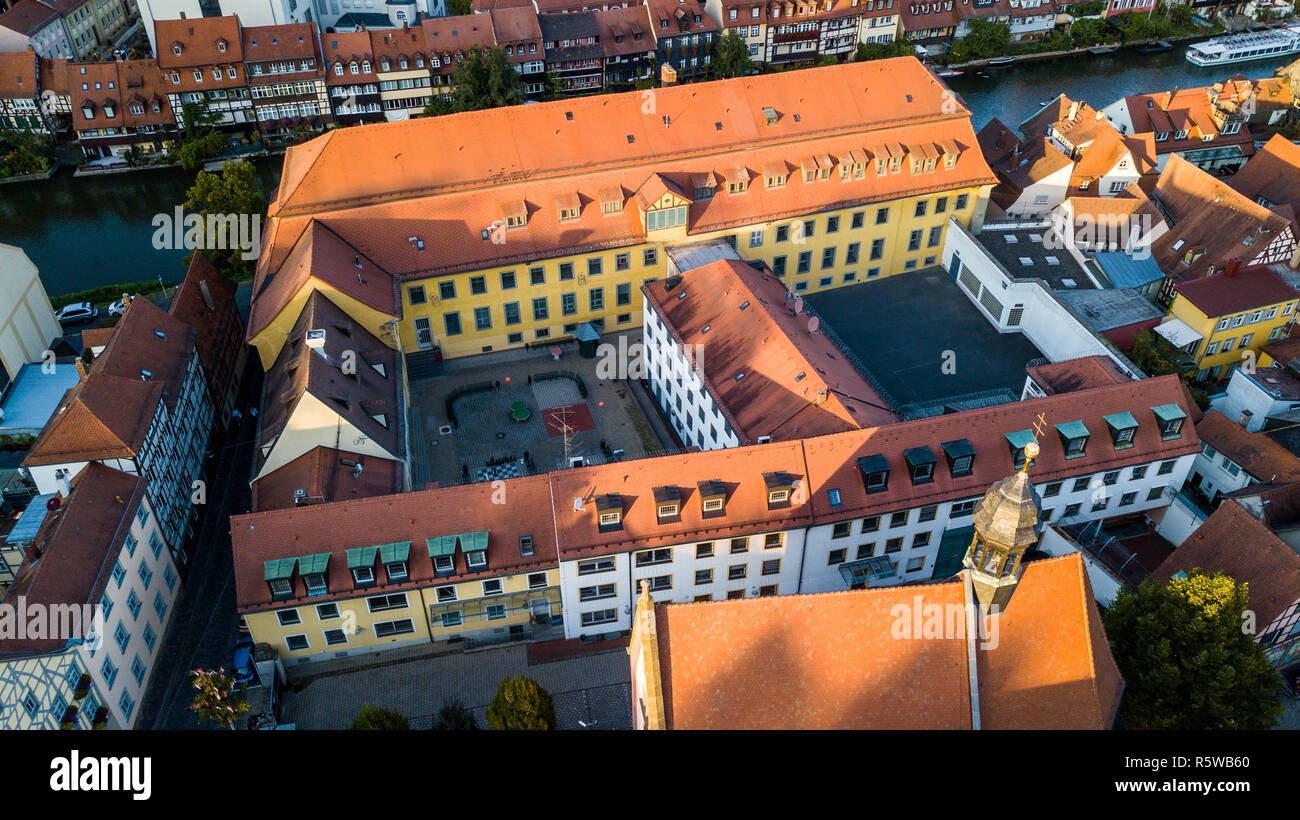 Correctional facility exterior hi-res stock photography and images - Alamy