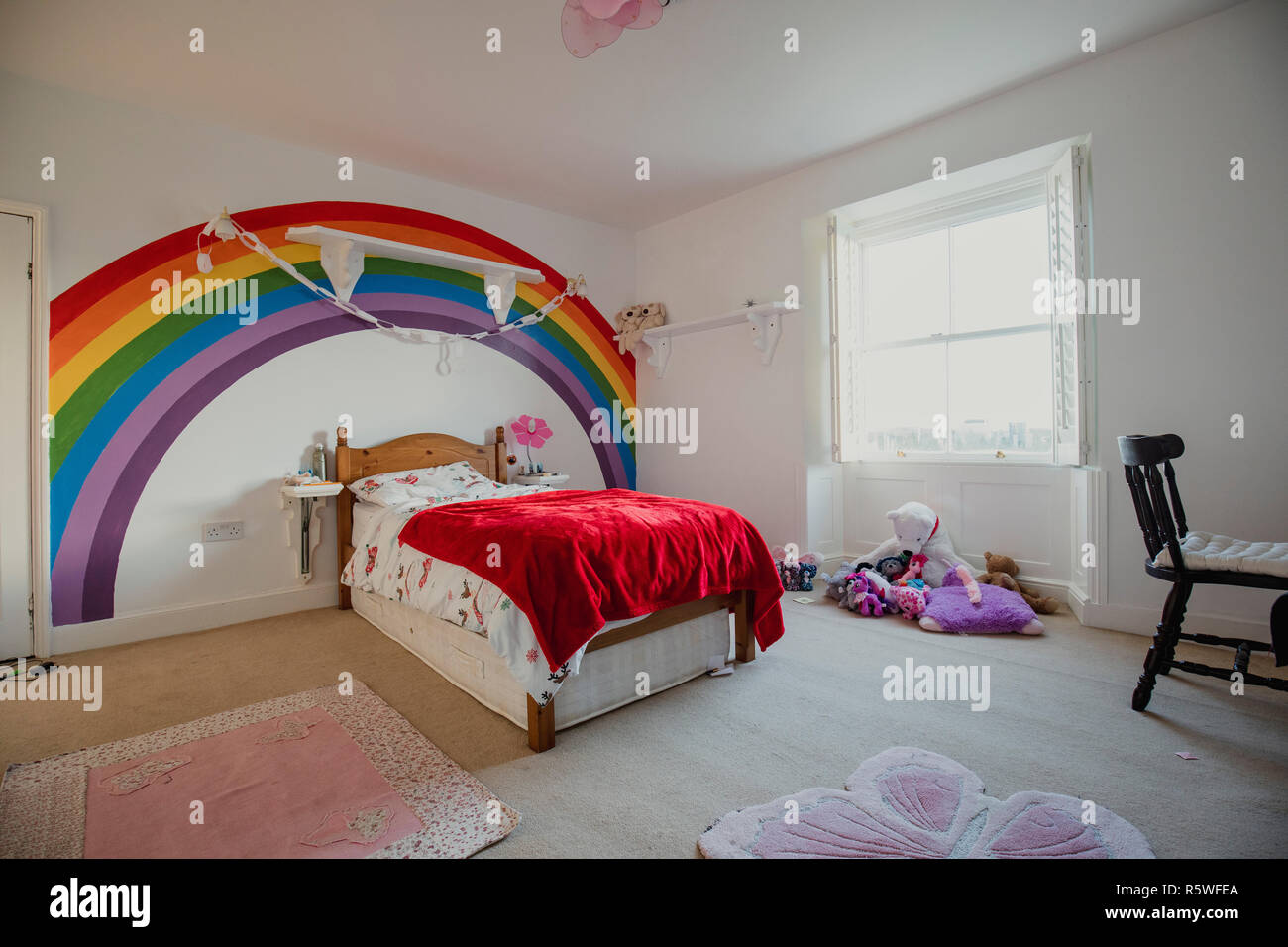 girls high bed