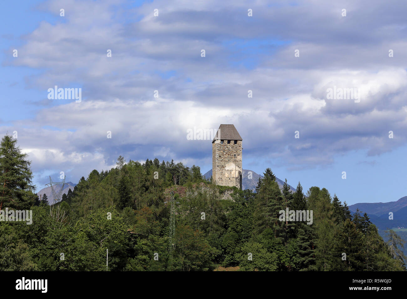 castle eschenlohe at st pankraz in the south tyrolean ultental Stock Photo