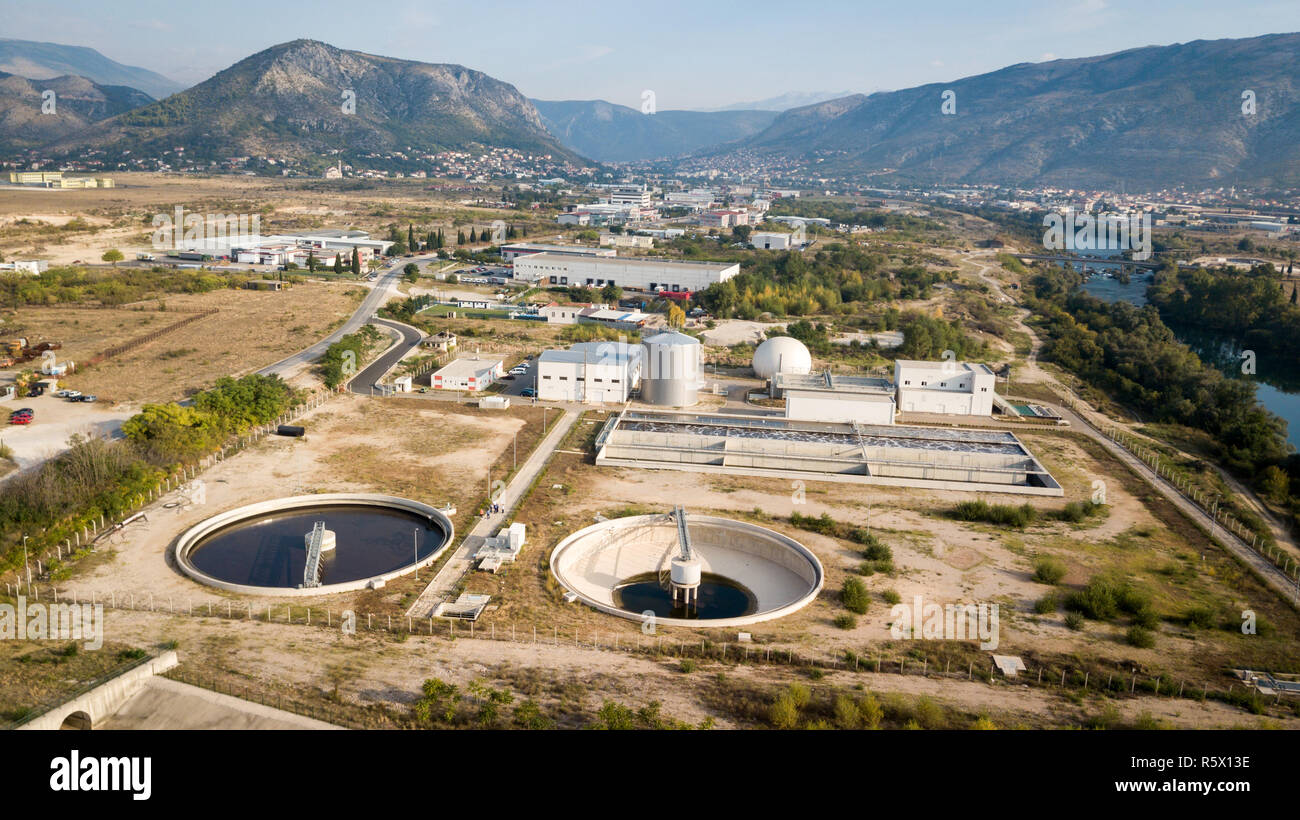 Purification plant hires stock photography and images Alamy