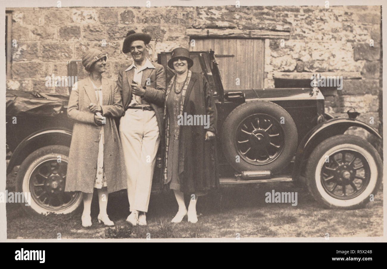 Front of 1930s car hi-res stock photography and images - Alamy