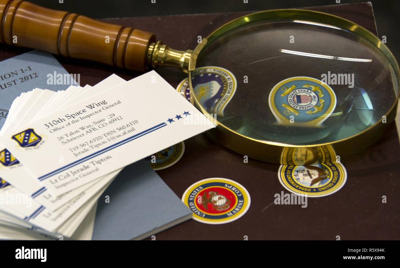 Inspectors badge hi-res stock photography and images - Alamy