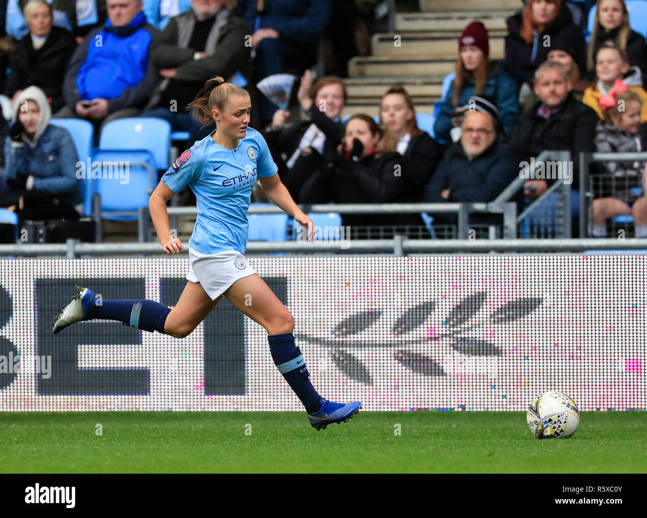 Academy Stadium, Manchester, UK. 2nd Dec, 2018. Womens Super League football, Manchester City v Arsenal; Georgia Stanway of Manchester City runs with the ball Credit: Action Plus Sports/Alamy Live News Stock Photo