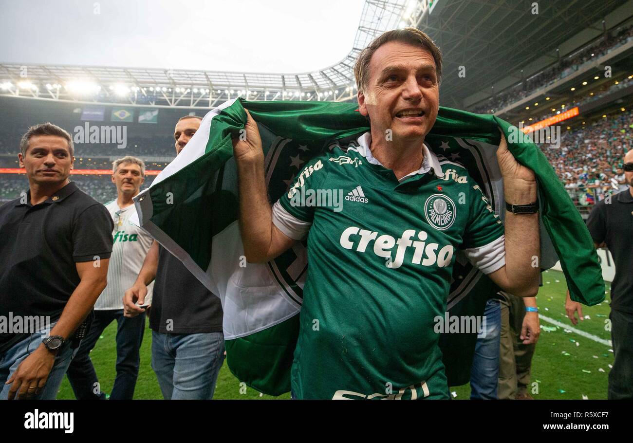 Sao Paulo Sp 02 12 2018 Palmeiras X Vit Ria Brazilian President Elect Jair Messias Bolsonaro Celebrates