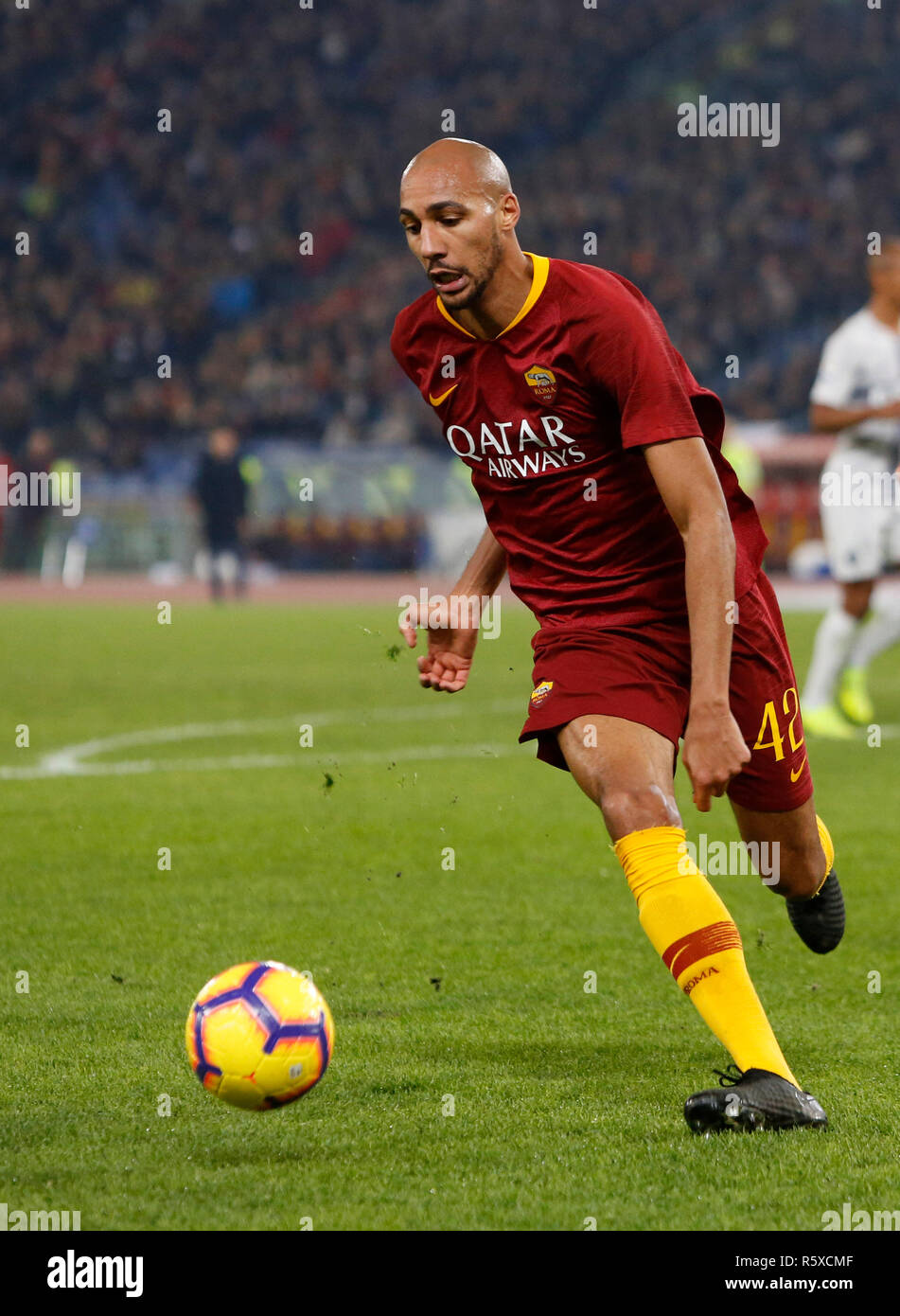 Rome, Italy. 2nd Dec, 2018. Roma's Steven Nzonzi in action during the Serie A soccer match between Roma and Inter at the Olympic Stadium. Credit: UPDATE IMAGES/ Alamy Live News Stock Photo