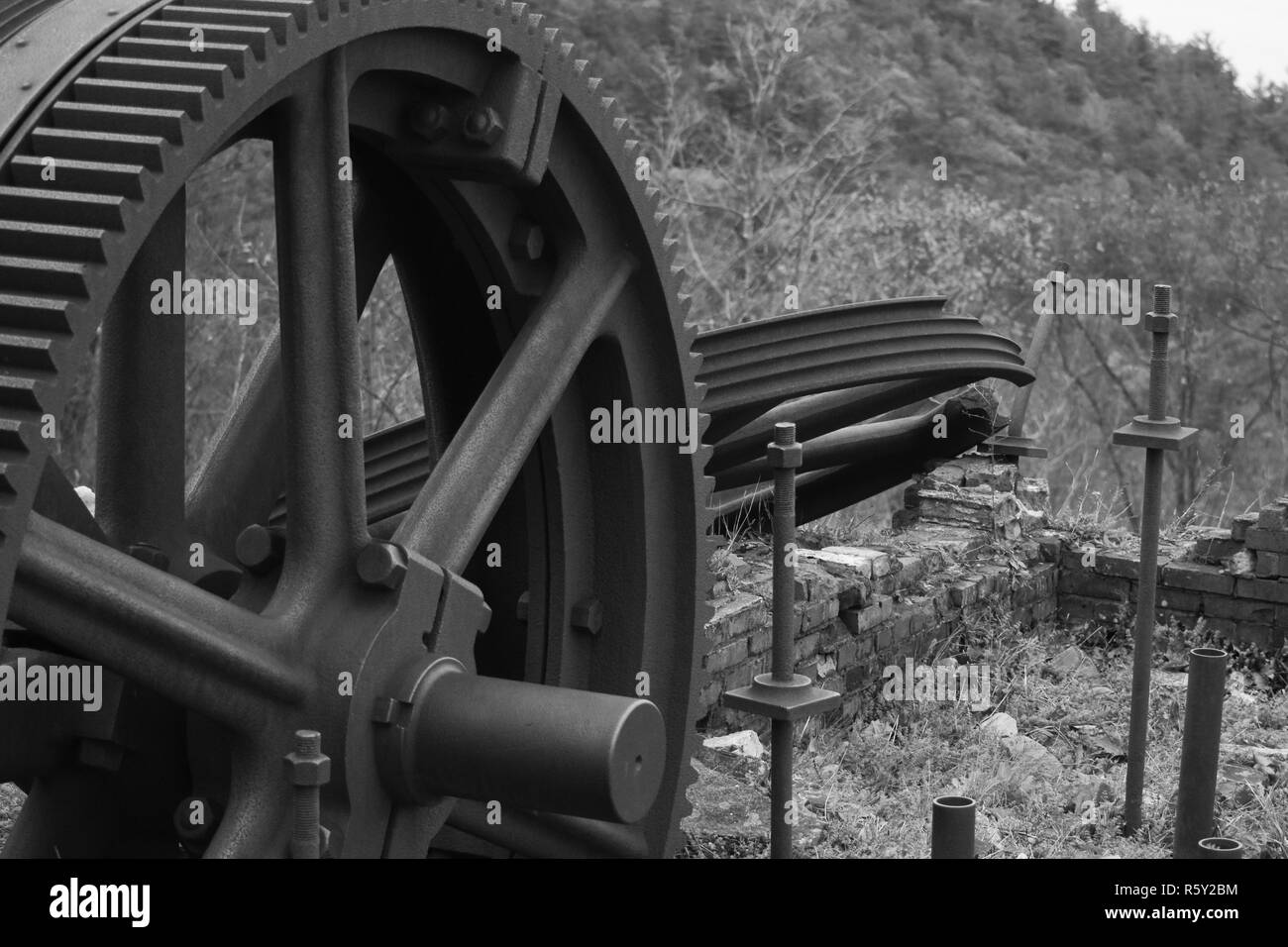 Steam engine train gears for hauling heavy loads into the Adirondack