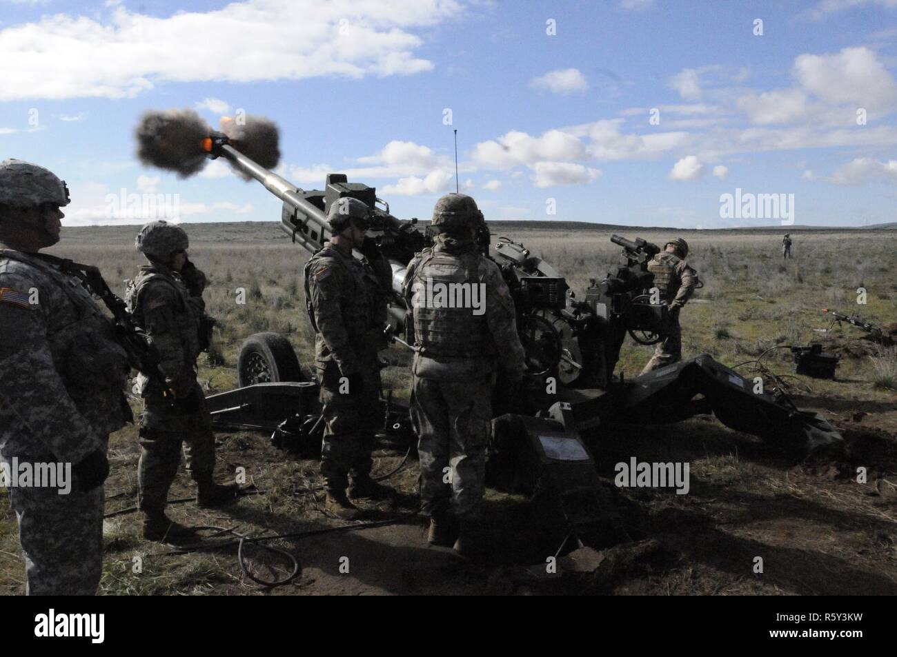 M 777 Howitzer High Resolution Stock Photography and Images - Alamy