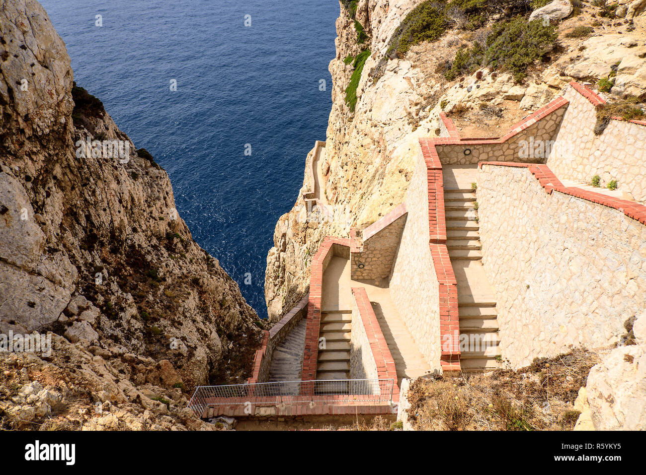 Grotte Di Nettuno Sardinia Capo Caccia Mediterranean Escala Del Cabirol 