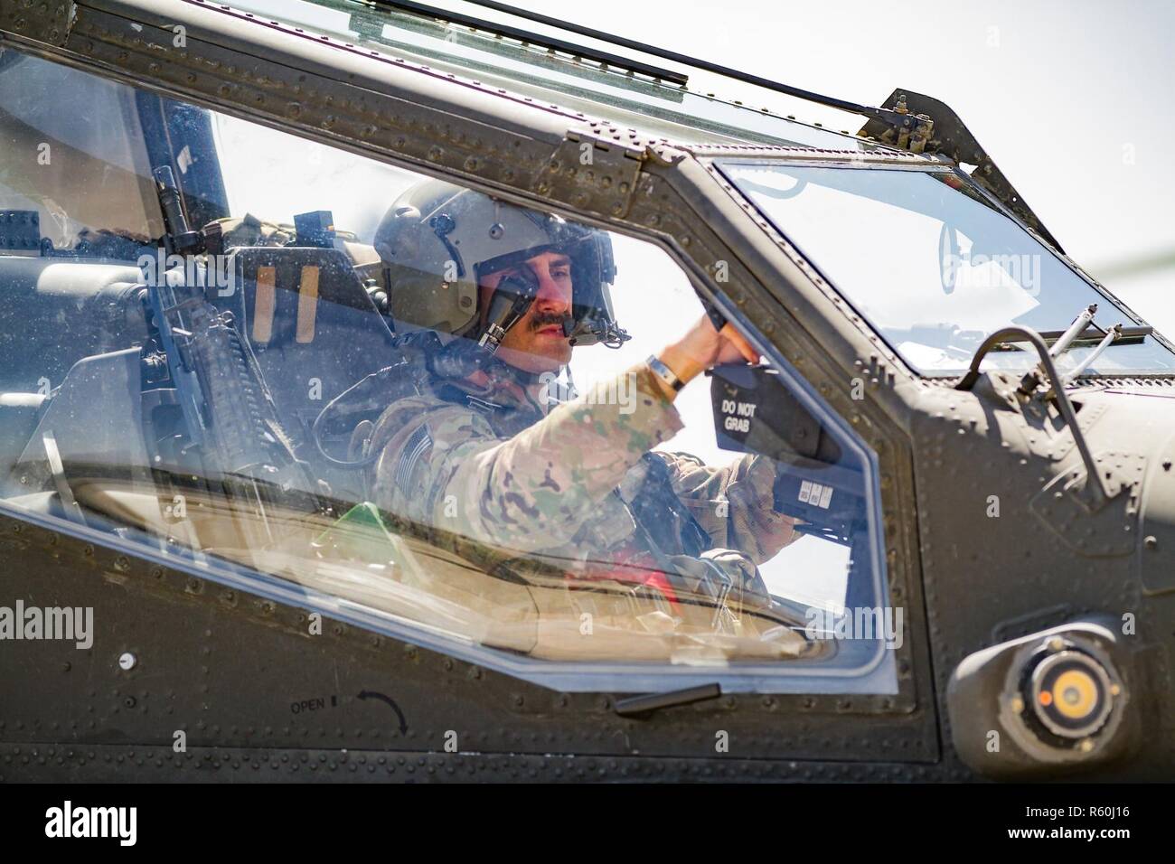 a-u-s-army-ah-64e-apache-helicopter-pilot-assigned-to-task-force