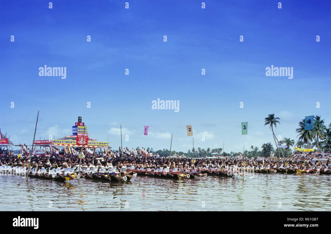 Nehru Trophy Boat Race, starting of Jawaharlal Nehru boat race festival, Punnamda Lake, Alleppey, Alappuzha, Kerala, India, Asia Stock Photo