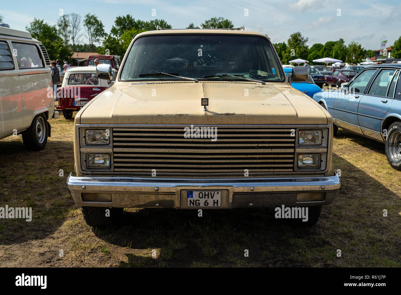 PAAREN IM GLIEN, GERMANY - MAY 19, 2018: Full-size pickup truck Chevrolet Silverado C10, 1982. Exhibition 'Die Oldtimer Show 2018'. Stock Photo
