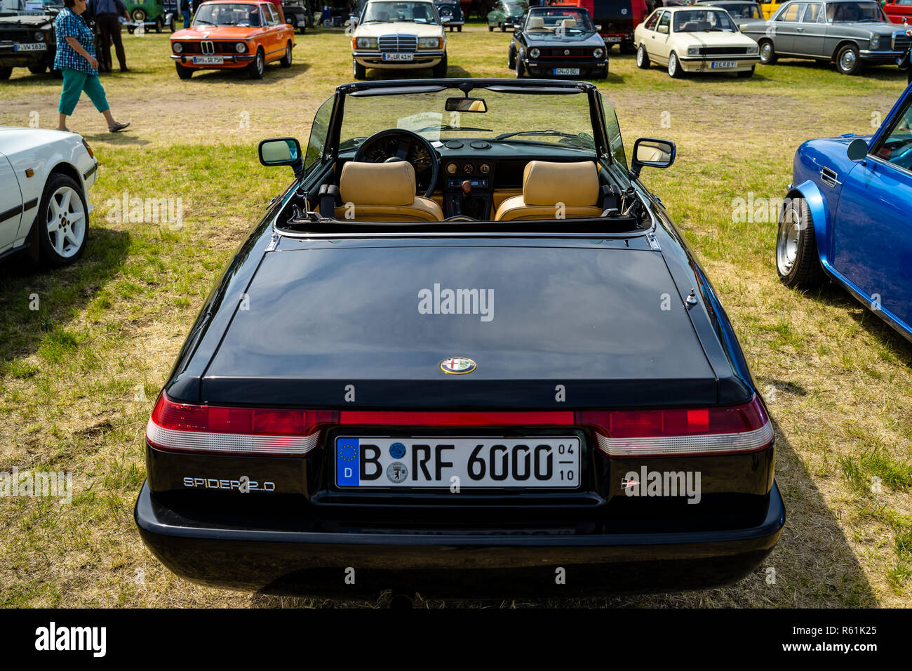 Paaren Im Glien Germany May 19 18 Sports Car Alfa Romeo Spider Series 3 Exhibition Die Oldtimer Show 18 Stock Photo Alamy