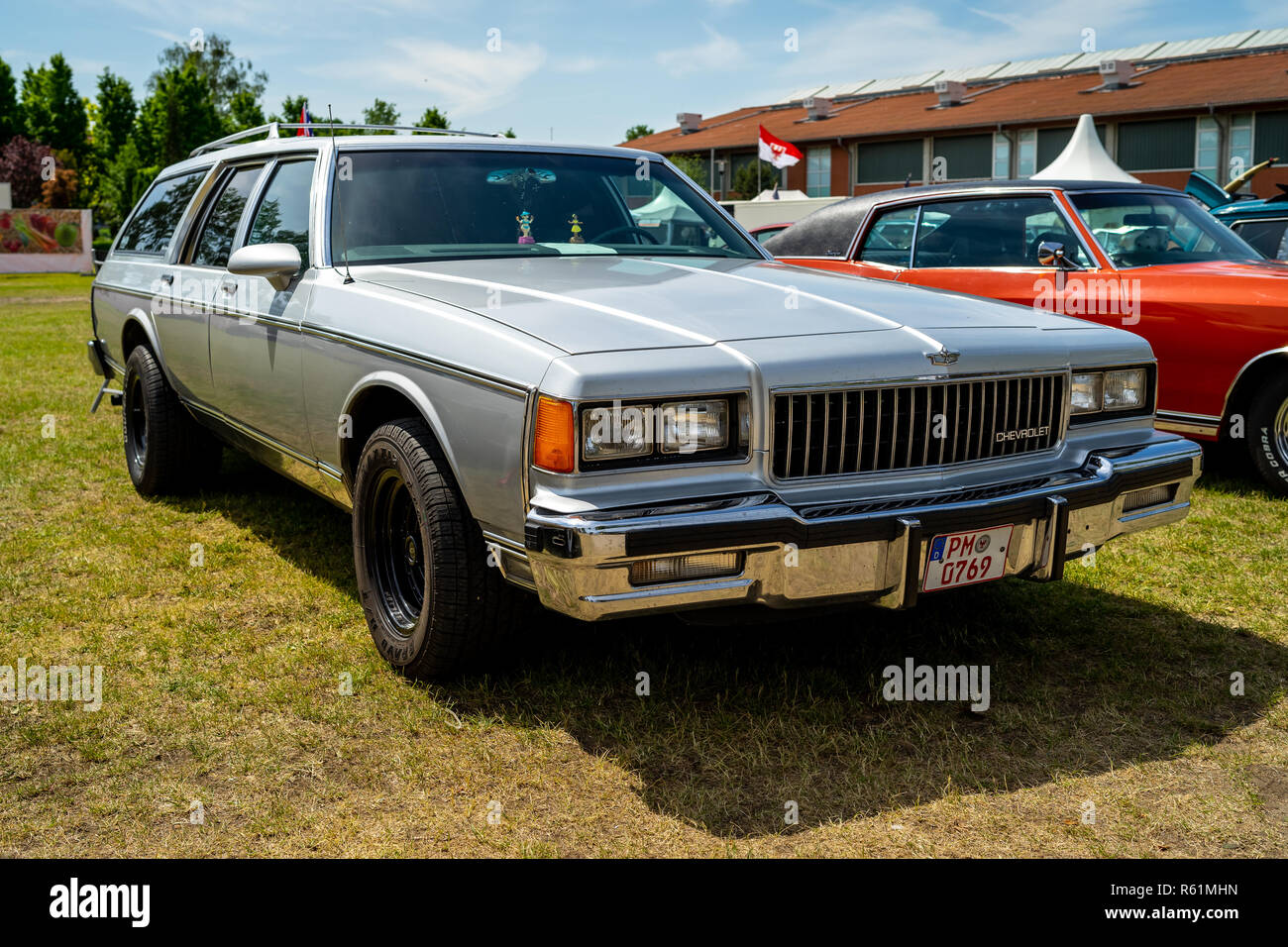 PAAREN IM GLIEN, GERMANY - MAY 19, 2018: Full-size car Chevrolet Caprice Classic wagon, 1982. Die Oldtimer Show 2018. Stock Photo