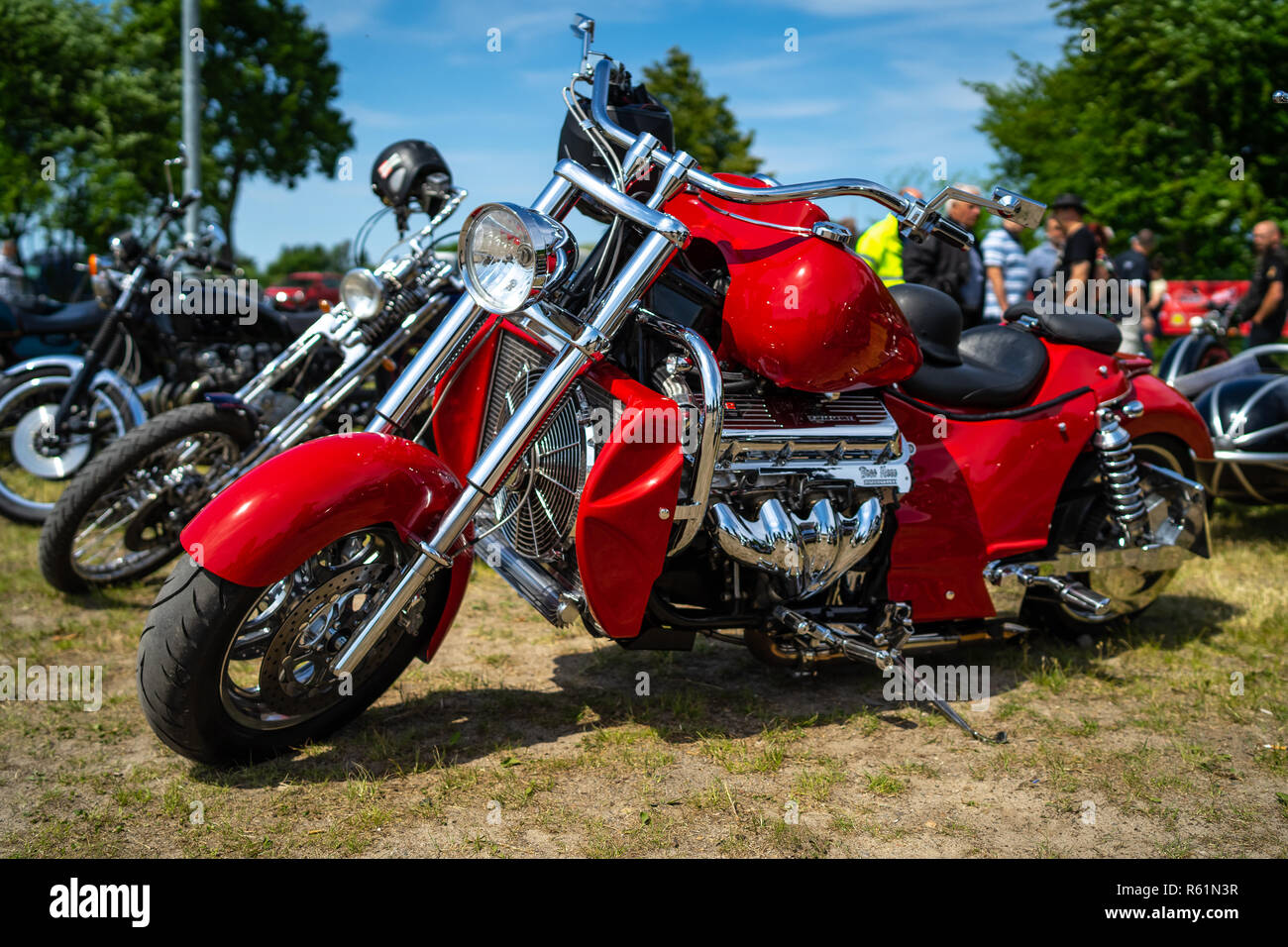 V8 motorcycle hi-res stock photography and images - Alamy